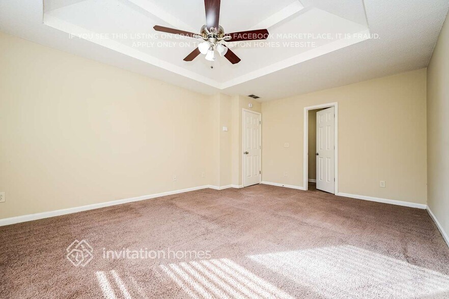 Building Photo - 4082 Arabian Way SW