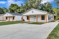 Building Photo - 698 Carmen Ave