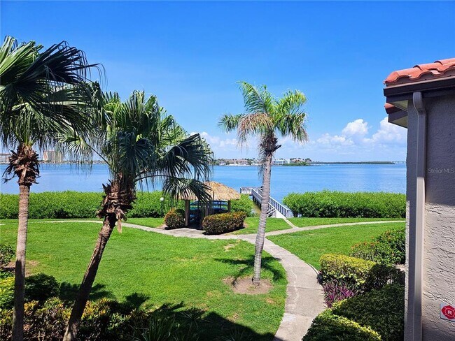 Building Photo - 6218 Palma Del Mar Blvd S
