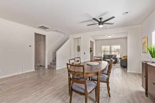 Building Photo - 45174 W Sandhill Rd
