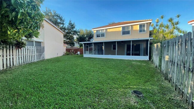 Building Photo - 8274 SW 42nd Ct