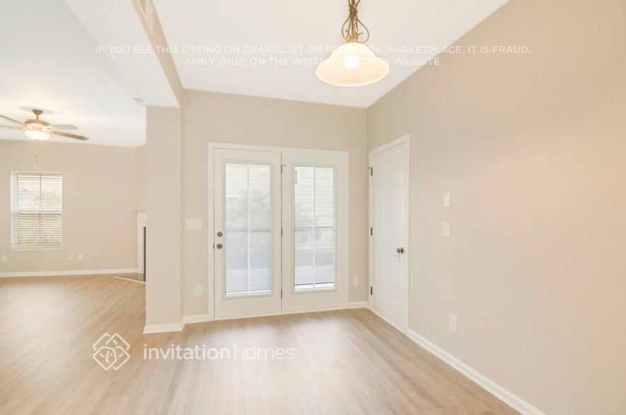 Building Photo - 1012 Crinoline Ln