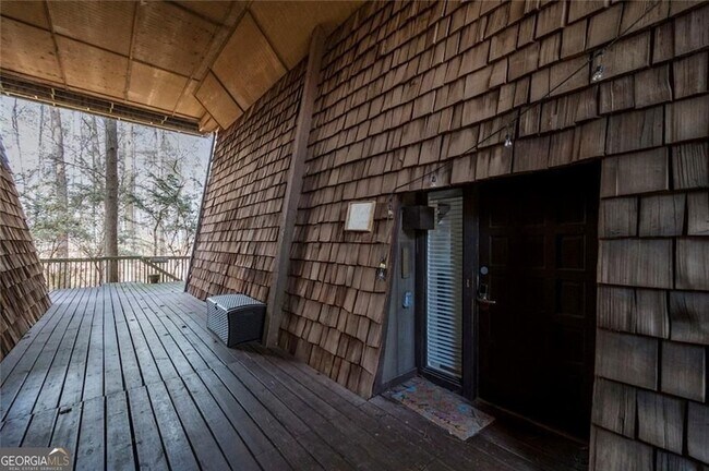 Building Photo - 3200 Rim Cove Dr