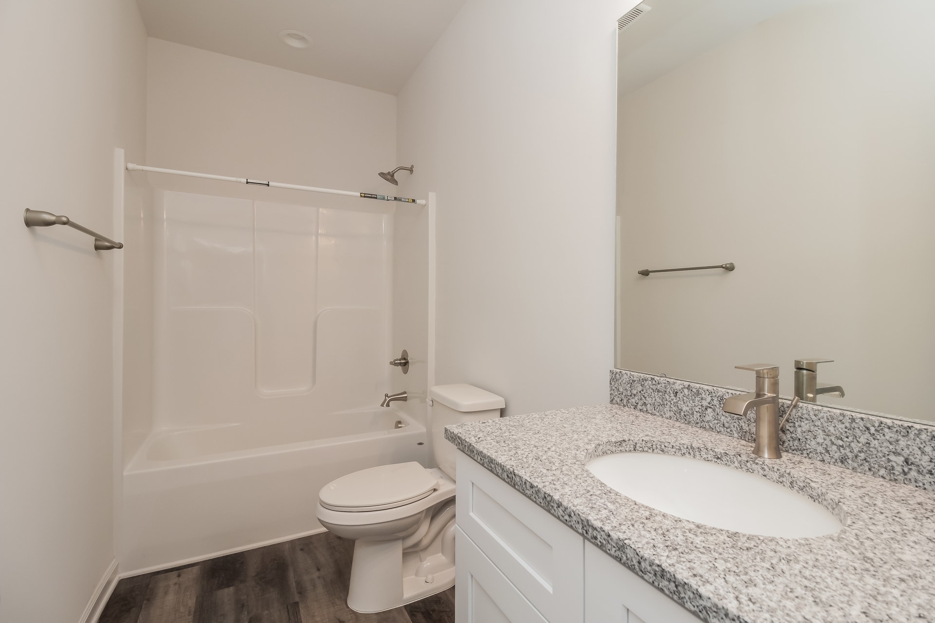 Building Photo - 708 N 6th St