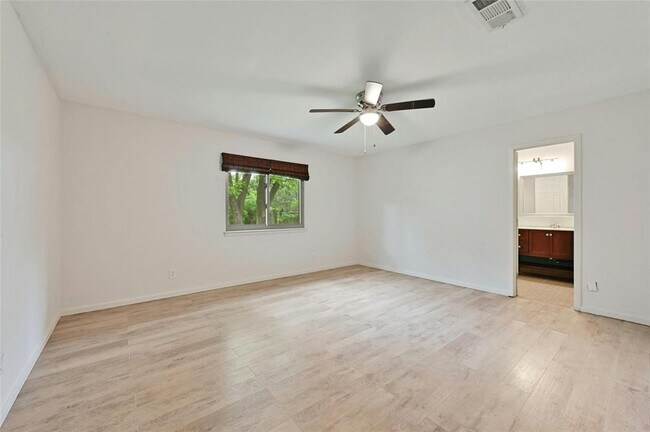 Building Photo - 3326 Clarksburg Dr