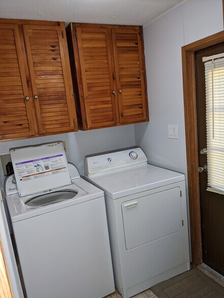 Laundry Room - 12619 Wildlife Ln