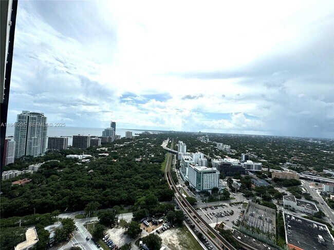 Building Photo - 60 SW 13th St