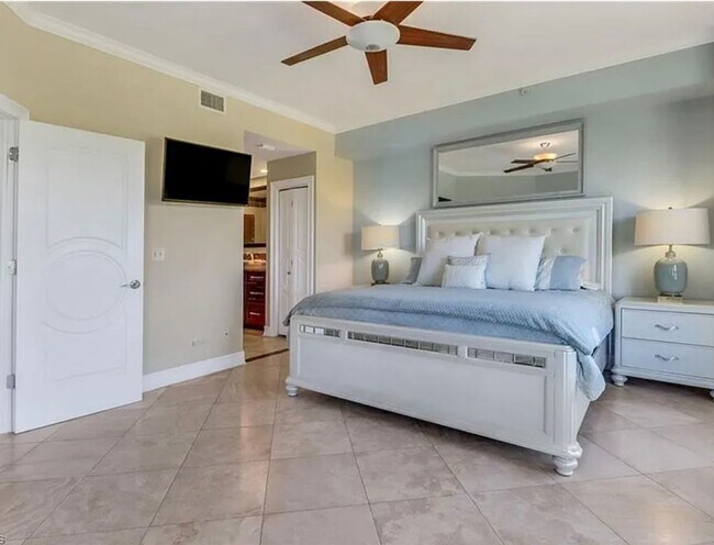Building Photo - Fully Furnished Seasonal 3-Bed Condo Rental in Windstar