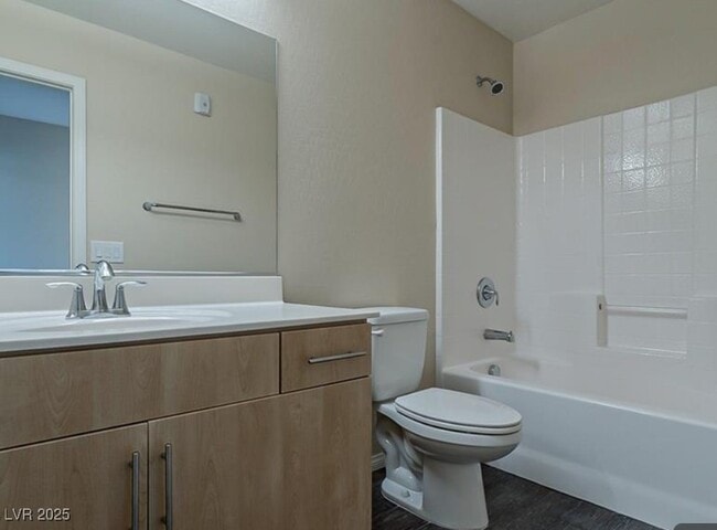 Building Photo - 9050 W Tropicana Ave