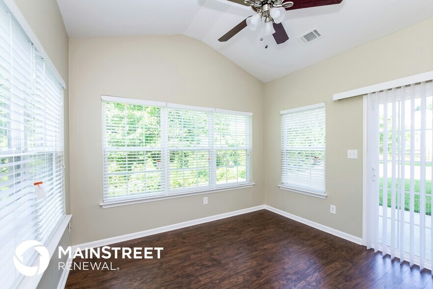 Building Photo - 3735 Green Pasture Rd