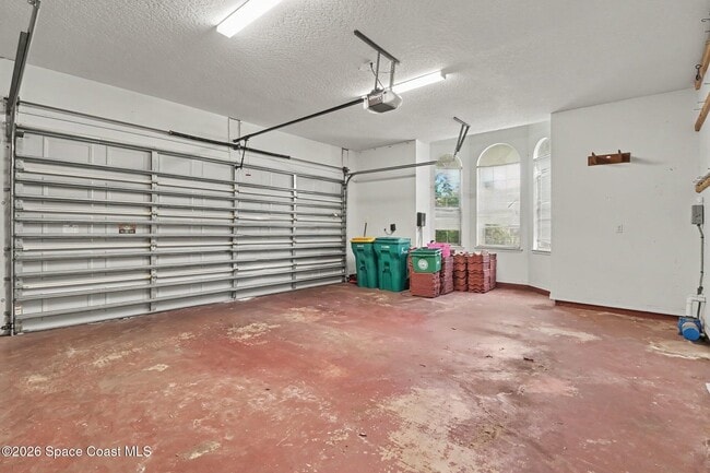 Building Photo - 694 Palmer Way