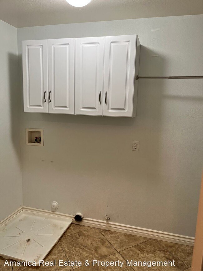 Building Photo - 4 br, 2.5 bath House - 43752 Seine Ct.