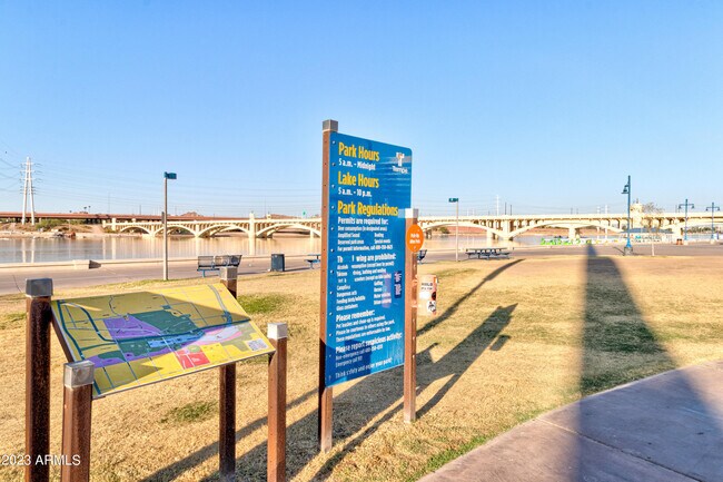 Building Photo - 1297 W 5th St