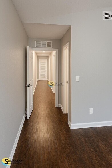 Building Photo - 8026 Galveston Ave