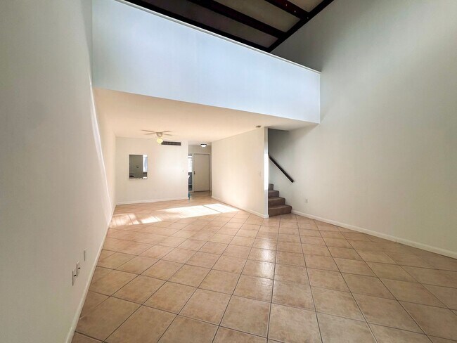 Building Photo - 605 SW 75th St