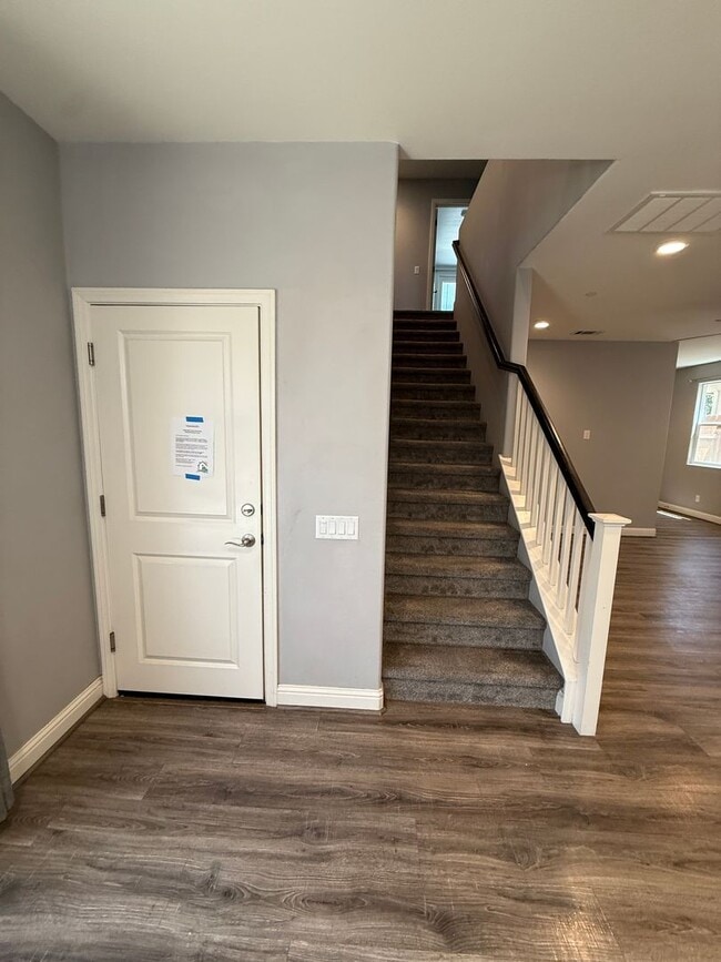 Building Photo - Beautiful Newer Two Story Home in The Gated Community of HG Gardens