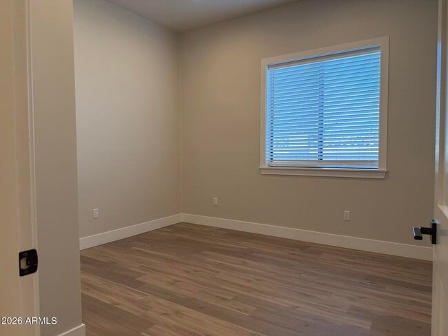 Building Photo - 8736 E Joshua Tree Ln