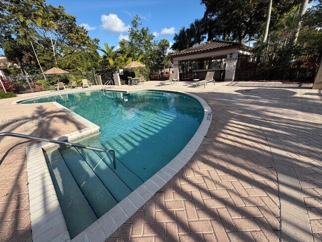 Building Photo - 9971 Nob Hill Pl