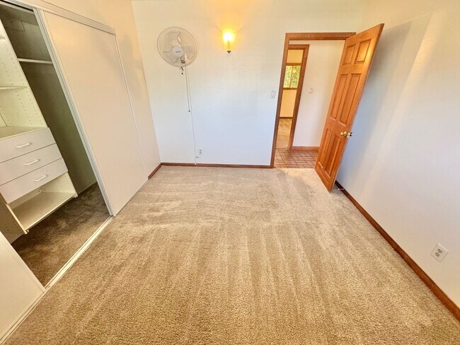 Building Photo - New Carpet and Paint, NO HOA, 3 Bed, 2 Bath home with Pool.