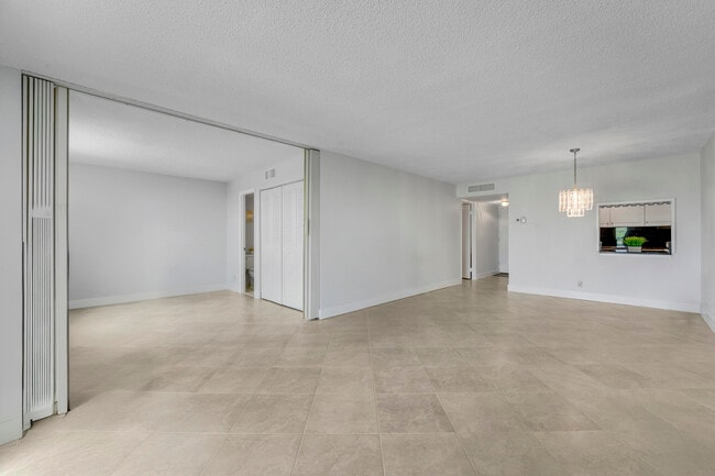 Building Photo - 6461 NW 2nd Ave