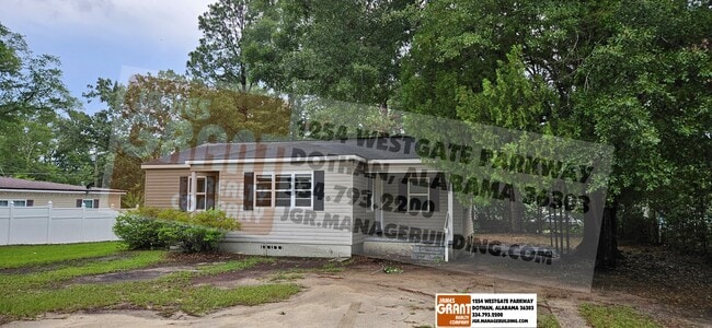 Building Photo - 1528 S Park Ave