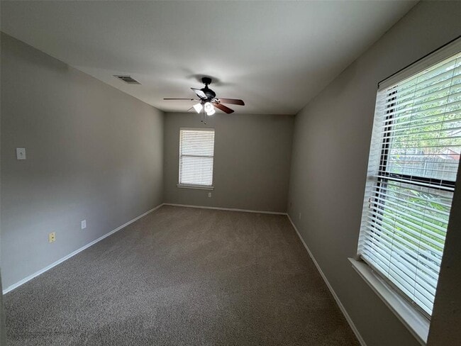 Building Photo - 8009 Tuscarora Trail