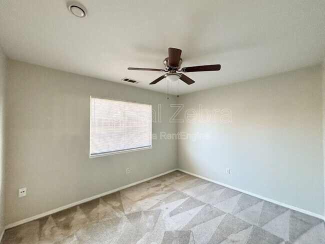 Building Photo - 1861 Creekside Dr