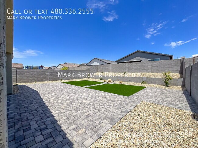 Building Photo - 17826 W Via De Luna Dr