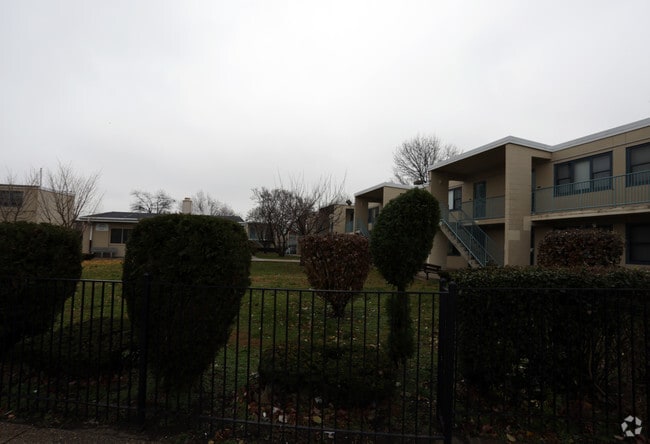 Building Photo - Cassie L. Holly Court