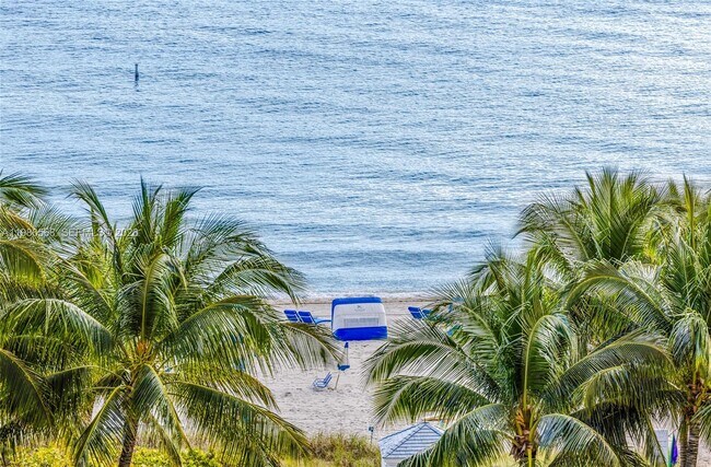 Building Photo - 9705 Collins Ave