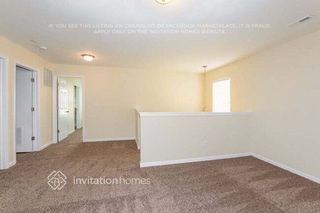 Building Photo - 10211 Daniel Dwayne Dr