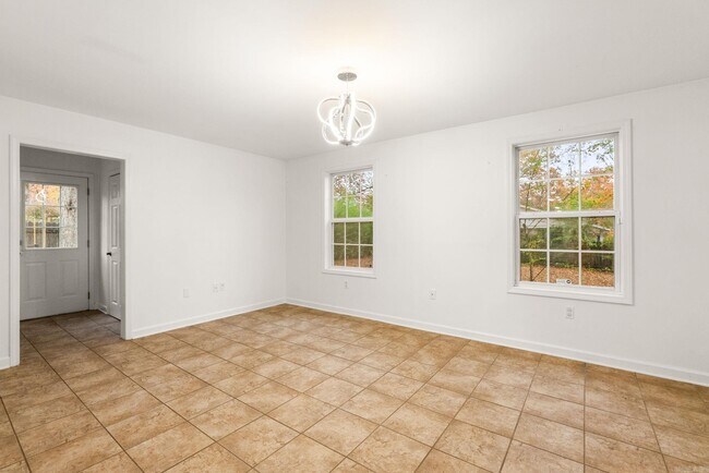 Building Photo - 7023 H St