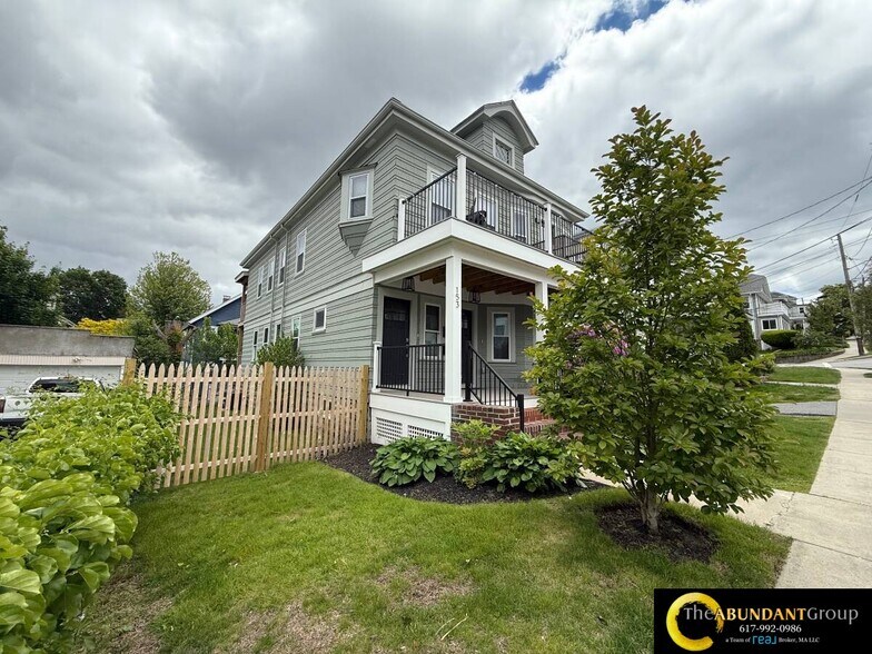 Building Photo - 151 Hillside Rd