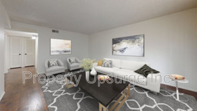 Building Photo - 905 Lakeside Dr