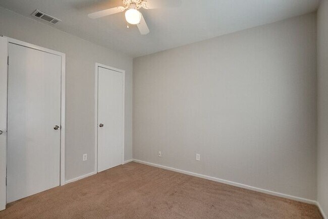 Building Photo - No Application Fees* $500 off 1st month re...