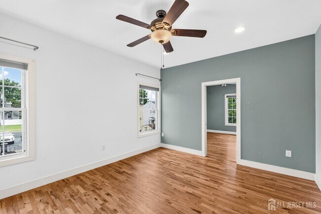Building Photo - 262 Prospect Ave