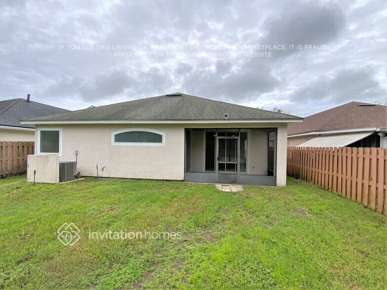 Building Photo - 14618 Falling Waters Dr