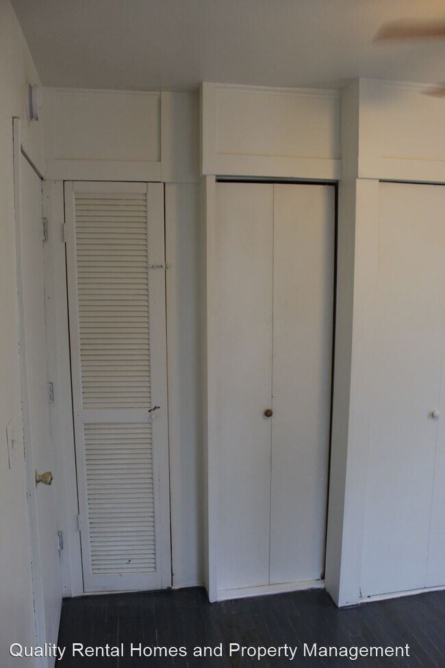 Building Photo - 2 br, 1 bath House - 1230 E Hemphill Rd