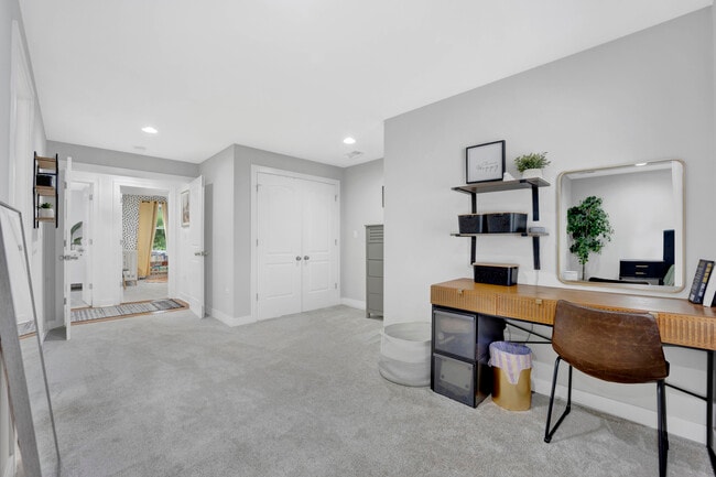 Building Photo - 1626 N Spaulding Ave