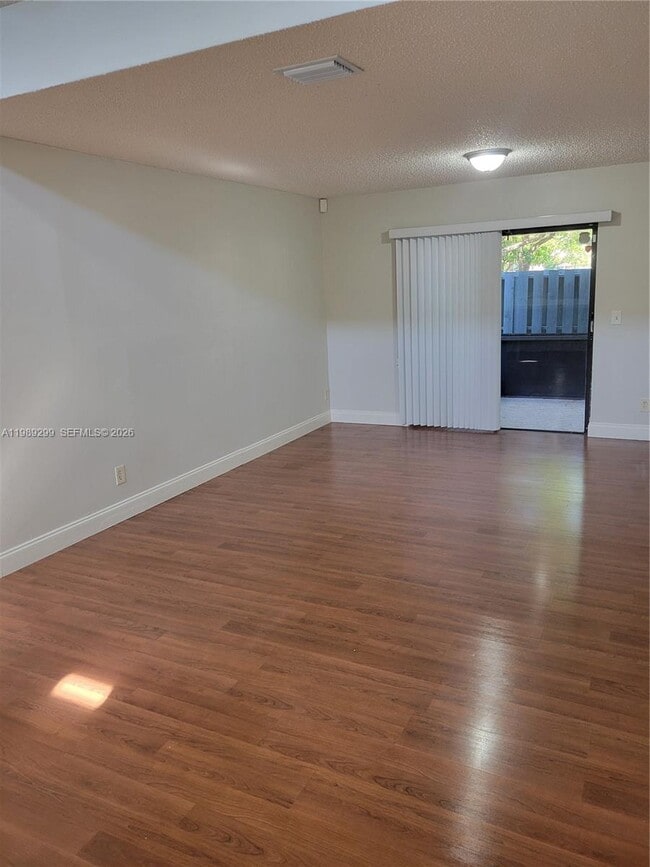 Building Photo - 3621 SW 69th Terrace