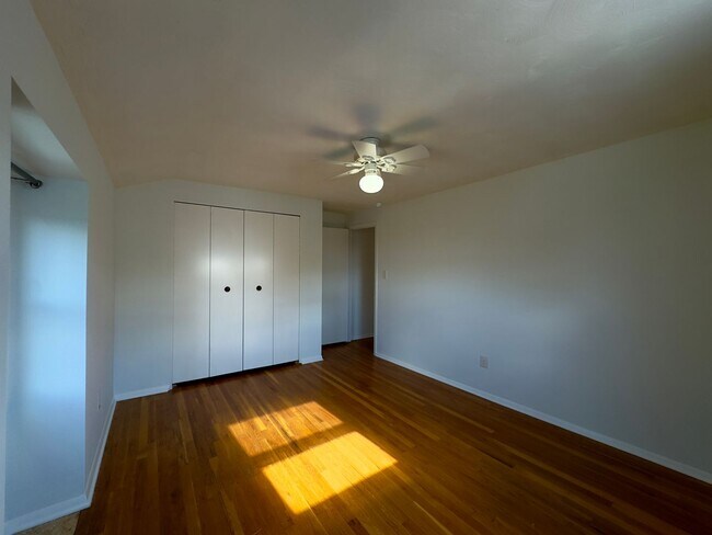 Building Photo - Charming 3 Bedroom/2 Bathroom Townhome in Rosedale, MD!