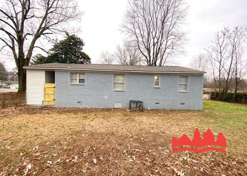 Building Photo - 1632 Winfield Rd