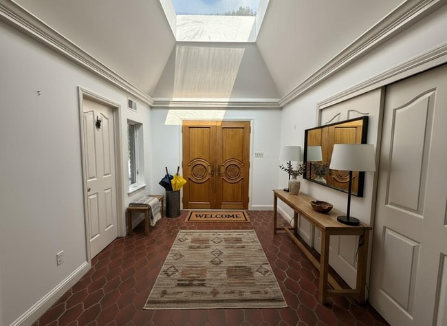 Building Photo - 1225 Rock Creek Rd