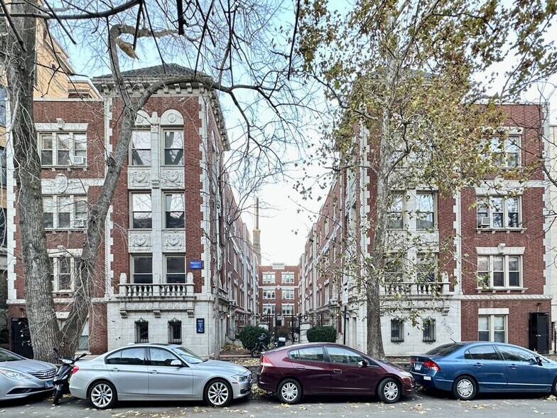 Primary Photo - 547 W Surf St