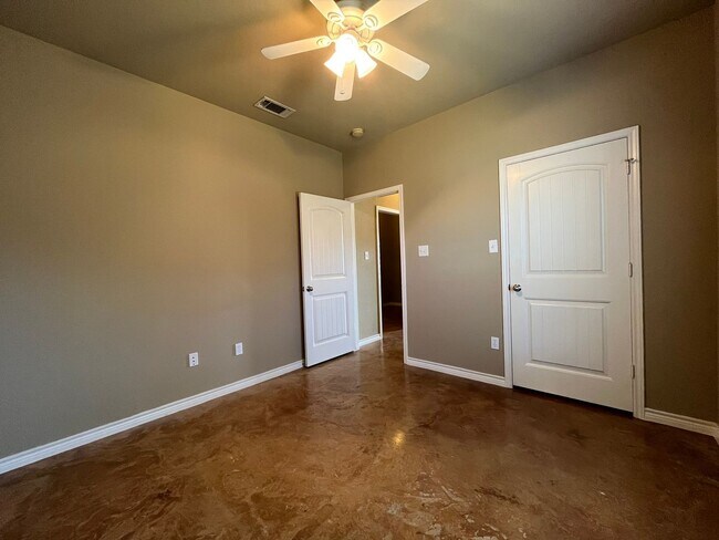 Building Photo - 3105 Beauford St