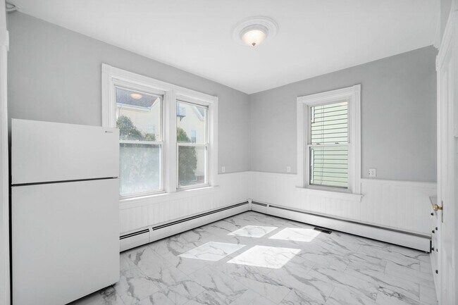 Building Photo - 132-134 Trenton Steet