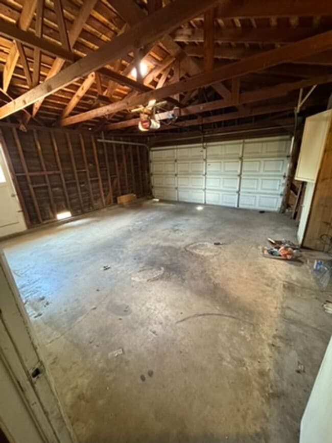Building Photo - 3233 Colgate Ln