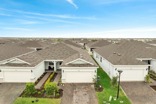 Building Photo - 1848 Spring Shower Circle