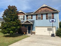 Building Photo - 118 Broomsedge Ln