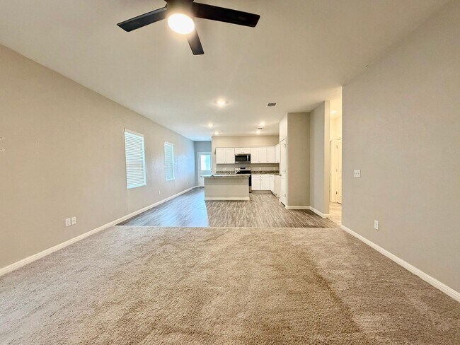 Building Photo - Charming 3BR Home with Spacious Backyard in Pflugerville